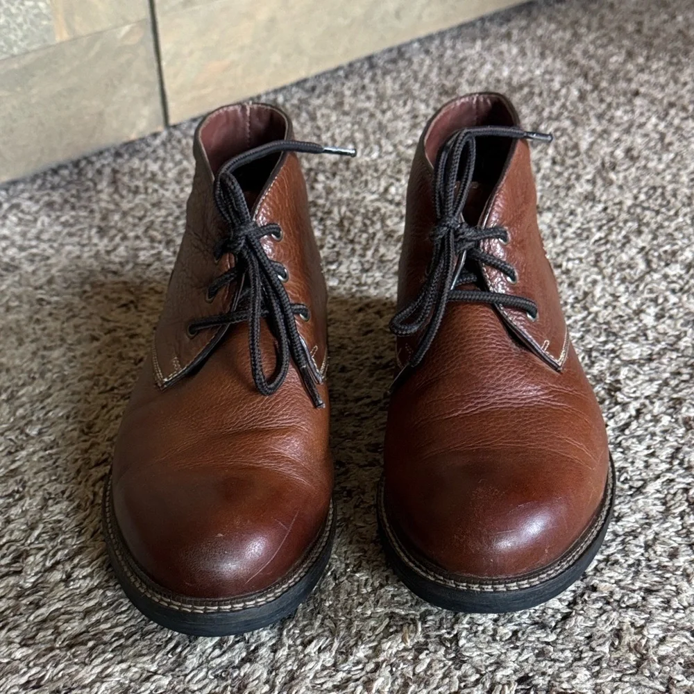 Johnston & Murphy McHugh mahogany brown leather chukka boots Size 9.5